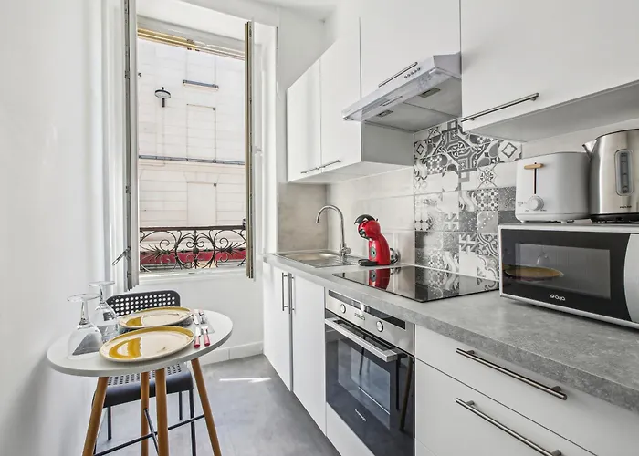 Apartman Chic And Comfortable *